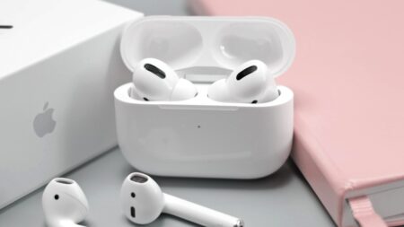 AirPods Won’t Turn On? Here’s How to Fix AirPods Won’t Turn On Fix