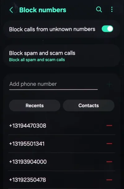 Blocked numbers list on Samsung device.