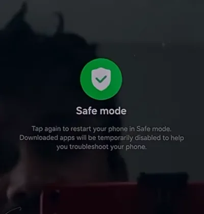 Phone booted in Safe Mode label on screen.