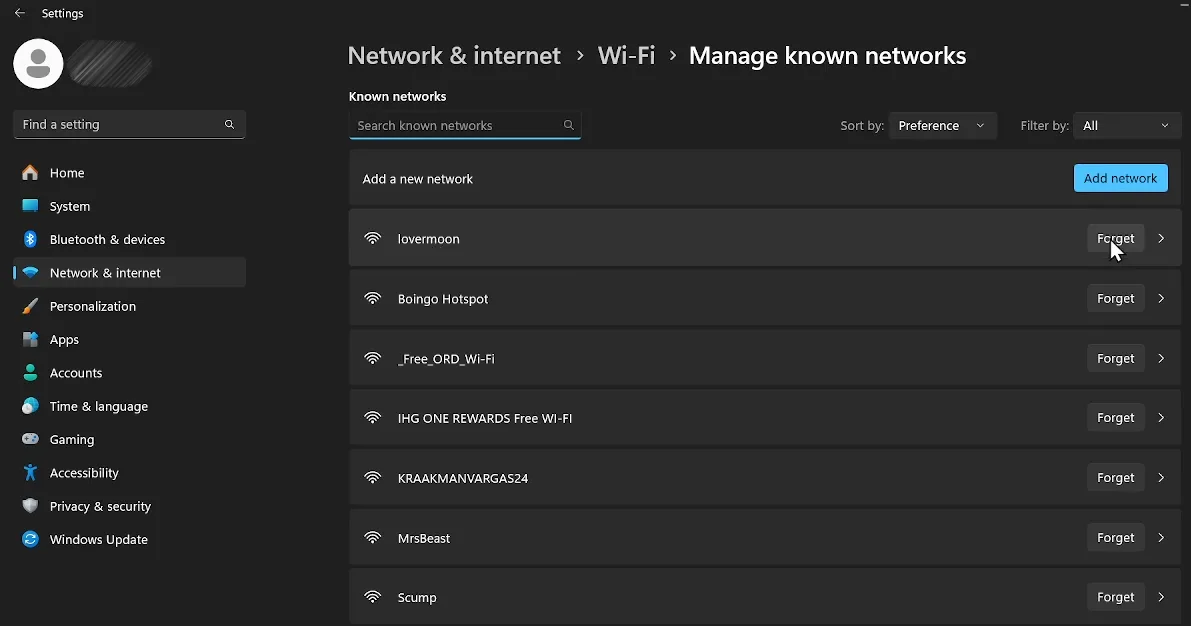 Forget network screen windows 11.